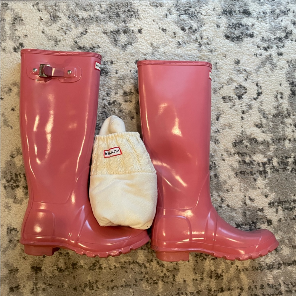 Hunter boots and fleece stockings